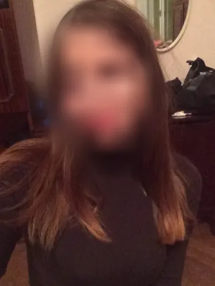Nawal, 29 años